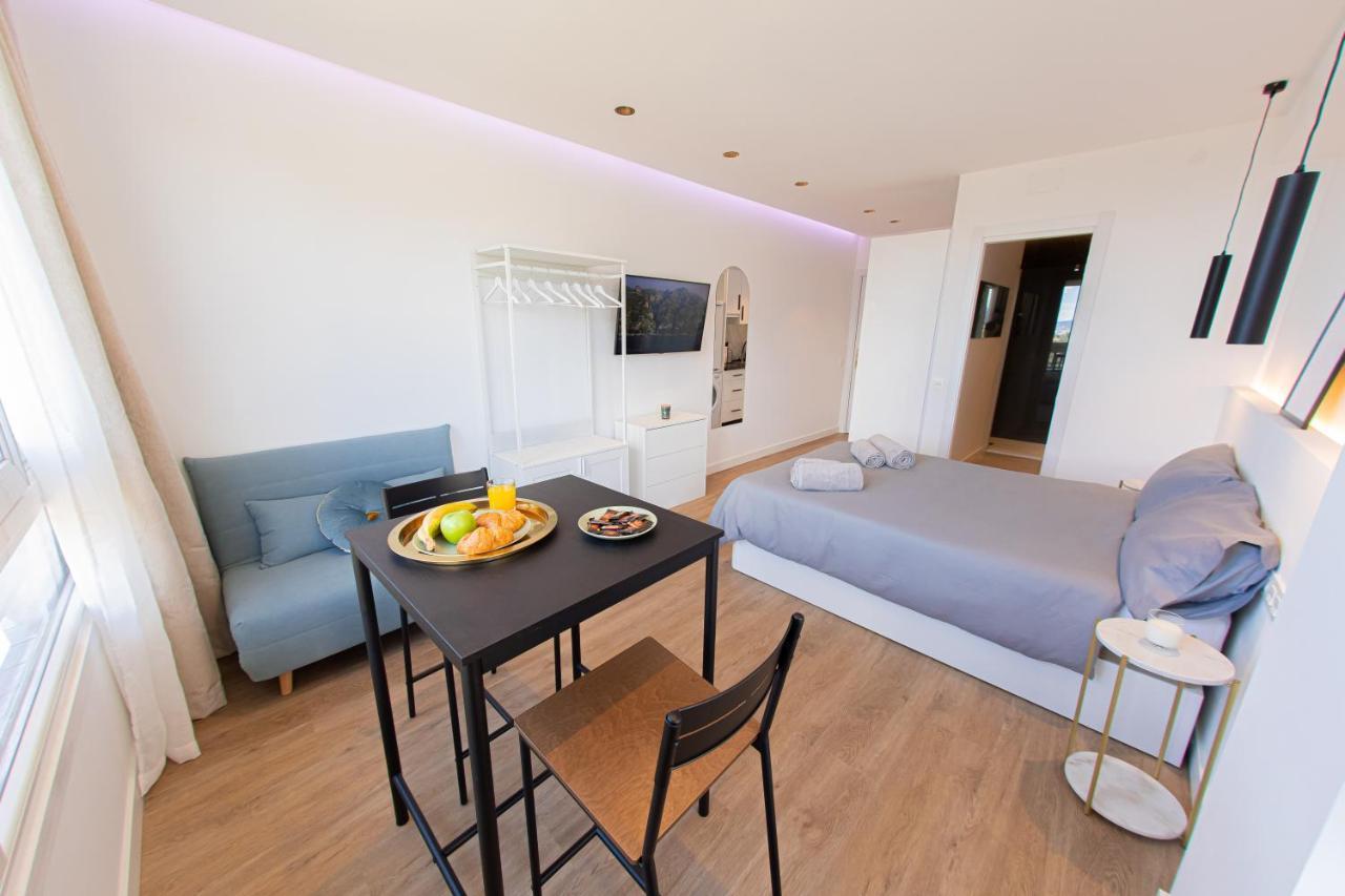 Modern Apartment With Stunning Views Марбелья Экстерьер фото