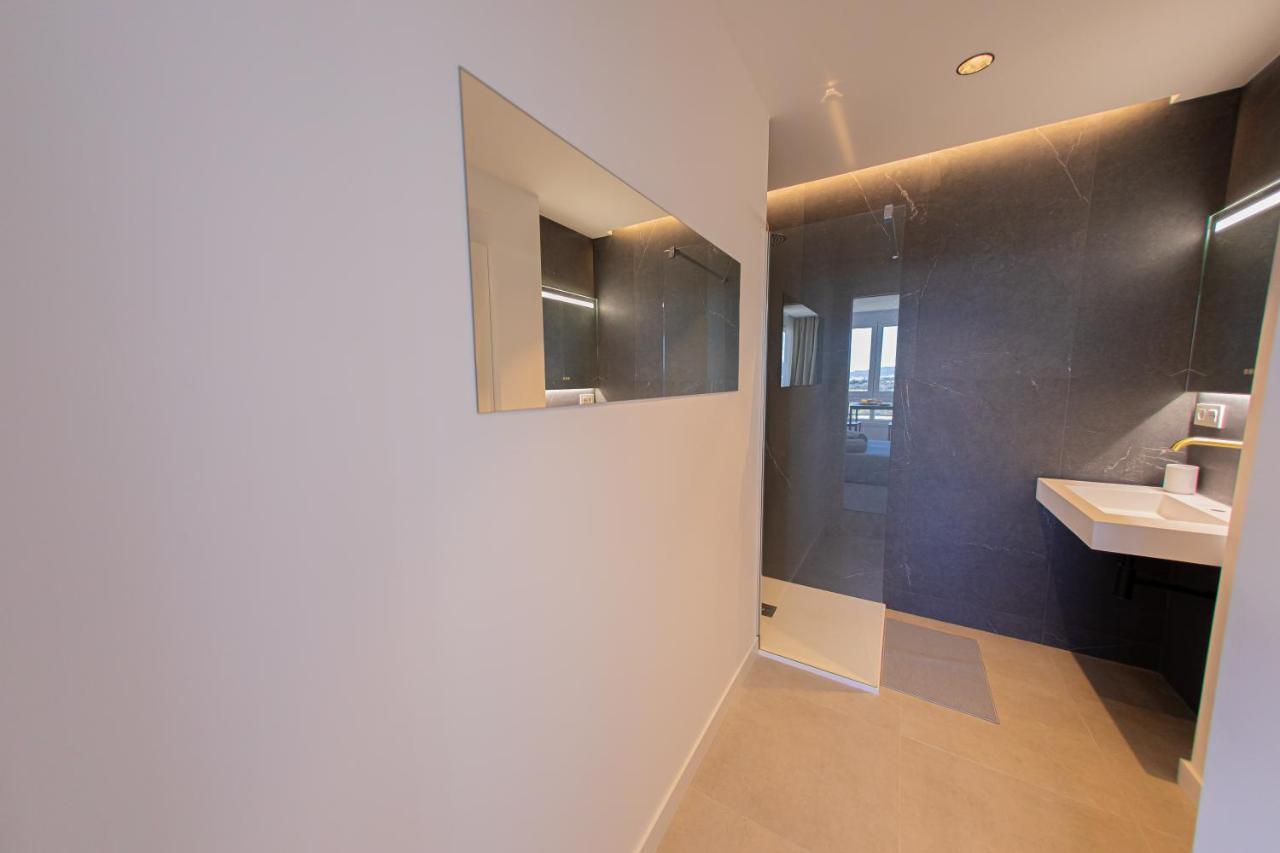 Modern Apartment With Stunning Views Марбелья Экстерьер фото